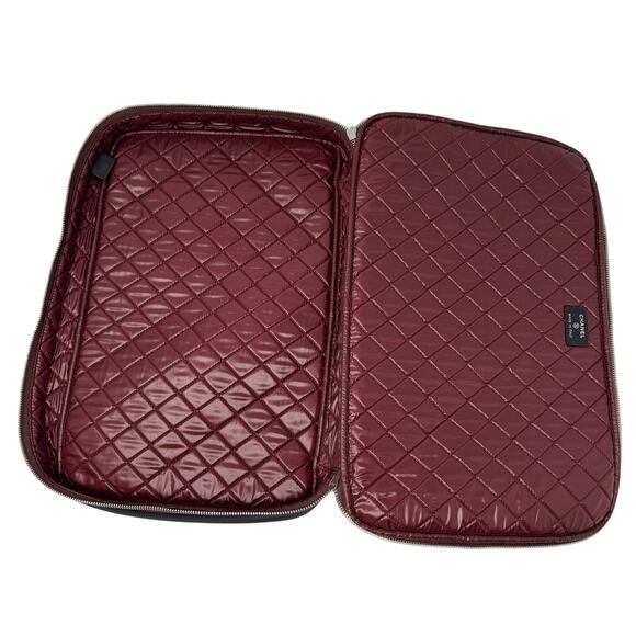 Chanel Quilted Nylon Laptop Case Black Burgundy Limited Edition 2012 - Picture 6 of 11